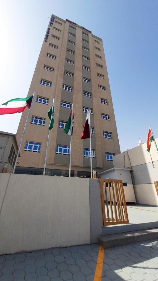 Zodiac Hotel Apartments Fahaheel Kuwait City Exteriér fotografie