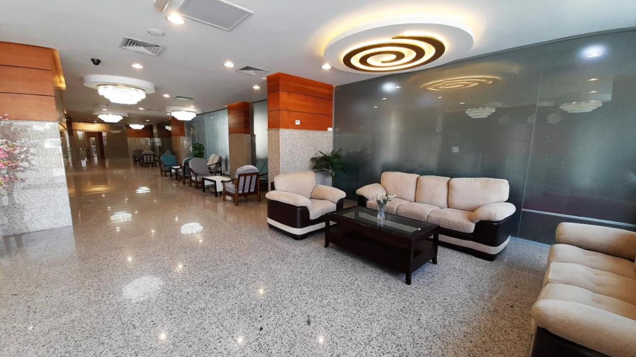Zodiac Hotel Apartments Fahaheel Kuwait City Exteriér fotografie