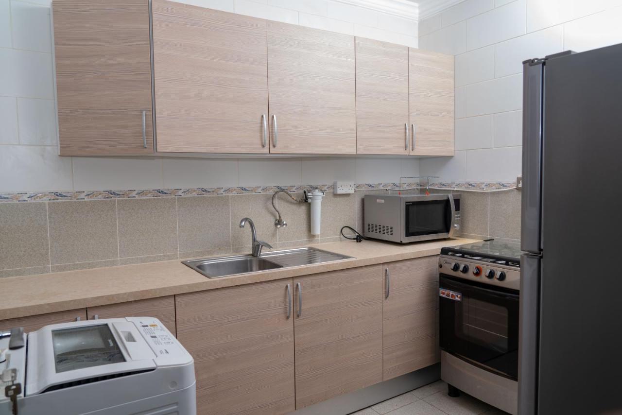 Zodiac Hotel Apartments Fahaheel Kuwait City Exteriér fotografie