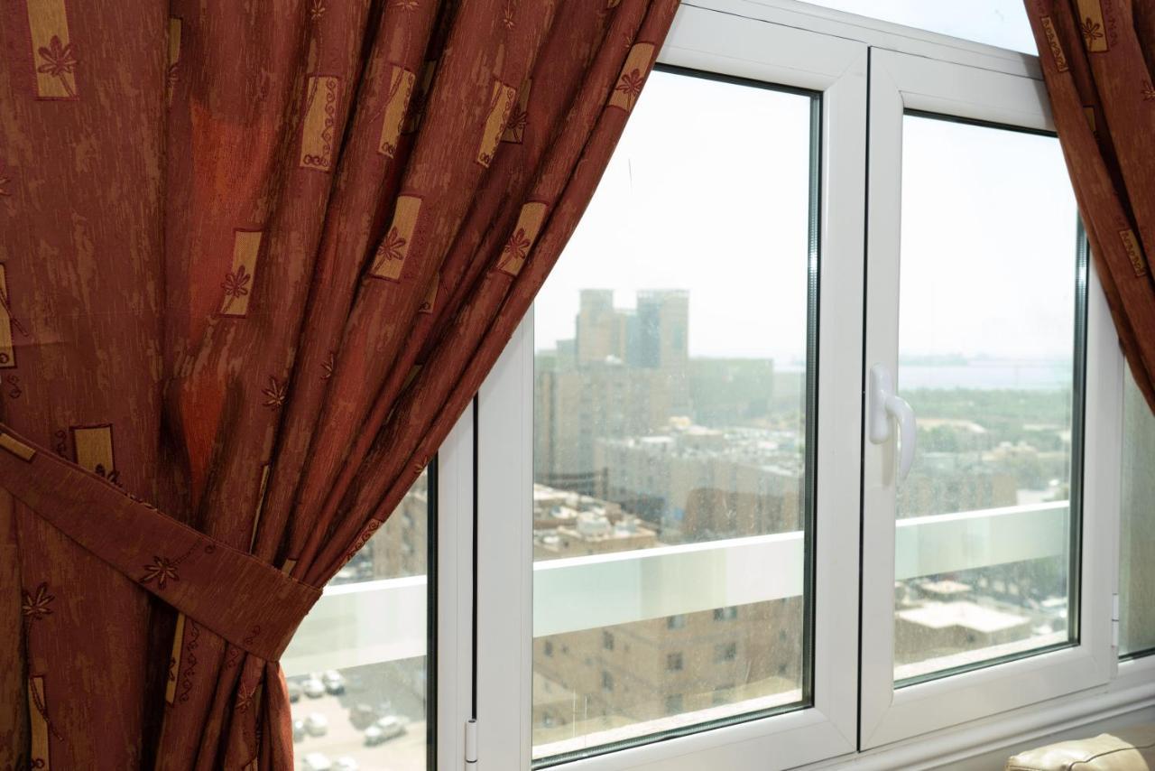 Zodiac Hotel Apartments Fahaheel Kuwait City Exteriér fotografie